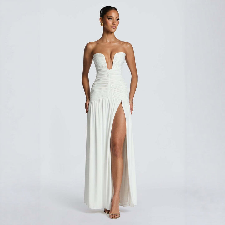 Damen Abendkleid mit tiefem V-Ausschnitt und eleganter Drapierung Echo Archiv