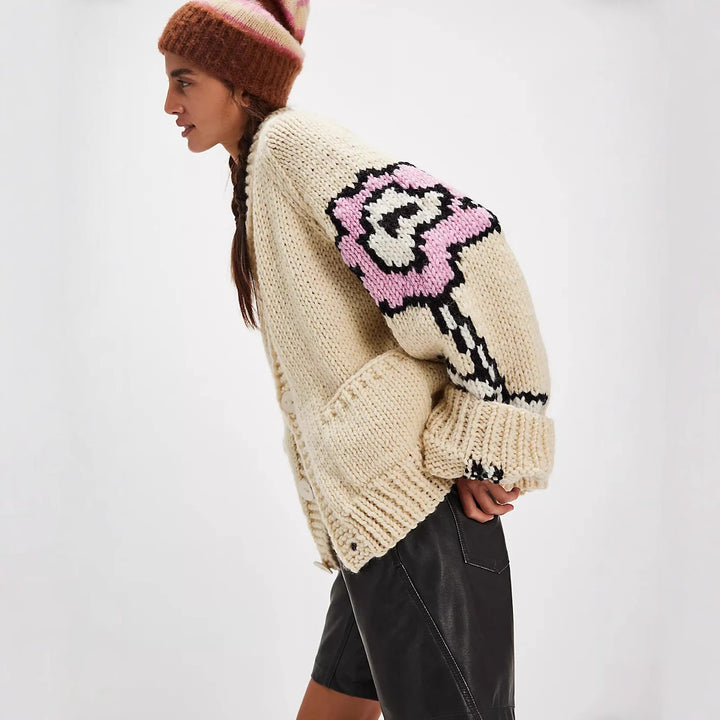 Damen Oversized Grobstrick-Cardigan mit Schalkragen, Blumenintarsien & Knopfleiste Echoarchiv