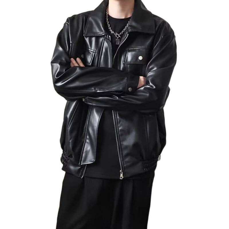 Herren Kurz geschnittene Oversized Kunstleder-Utility-Jacke mit Brustklappen und durchgehendem Reißverschluss Echoarchiv