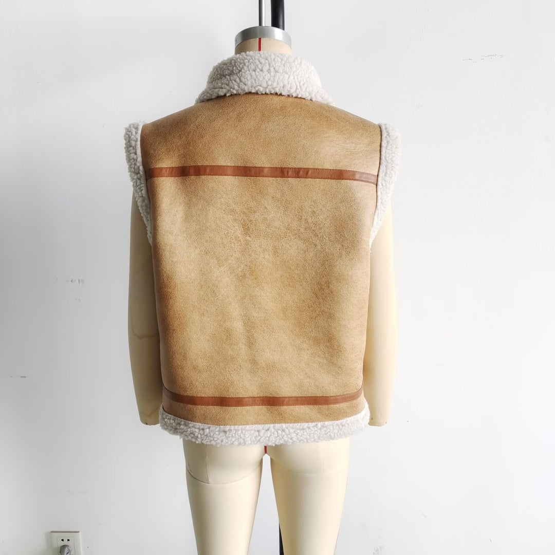Damen nan wattierte Lammfellimitat-Weste mit großem Sherpa-Kragen, Reißverschluss und Eingrifftaschen Echo Archiv