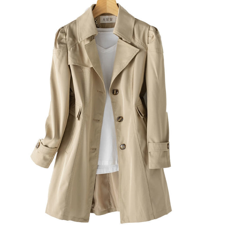 Damen nan taillierter leichter Trenchcoat mit femininer Schulterpuffung Echo Archiv