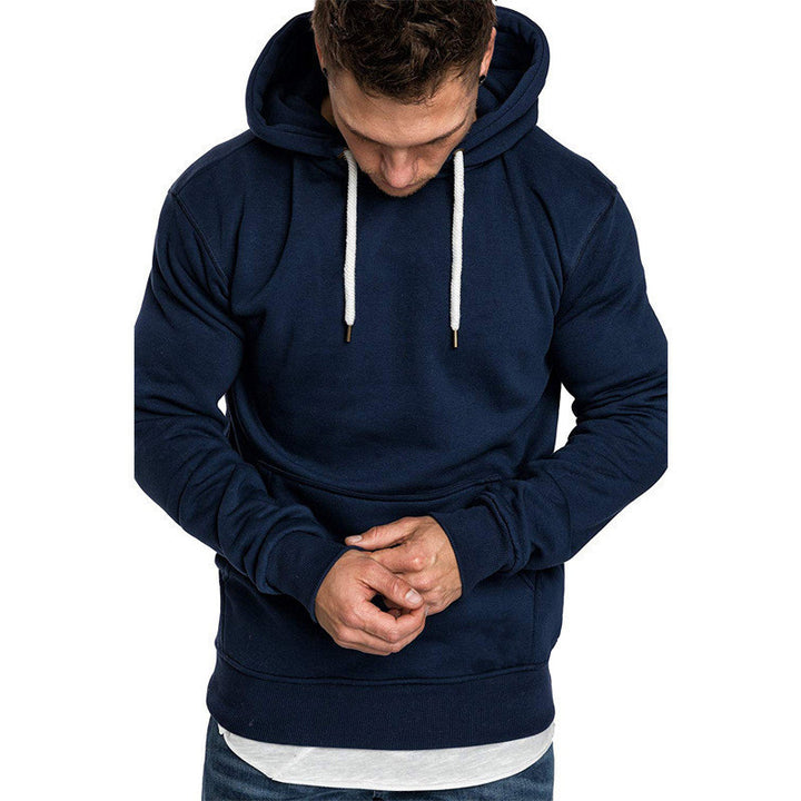 Herren Kapuzenpullover mit modernem Schnitt und praktischen Details Echoarchiv