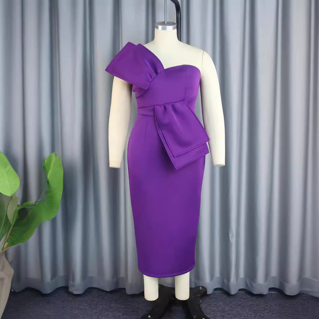 Damen Etuikleid mit asymmetrischem Design und schickem Detail Echo Archiv