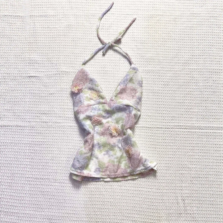Damen Blühendes Sommer-Top mit elegantem V-Ausschnitt und feinen Rüschendetails Echo Archiv