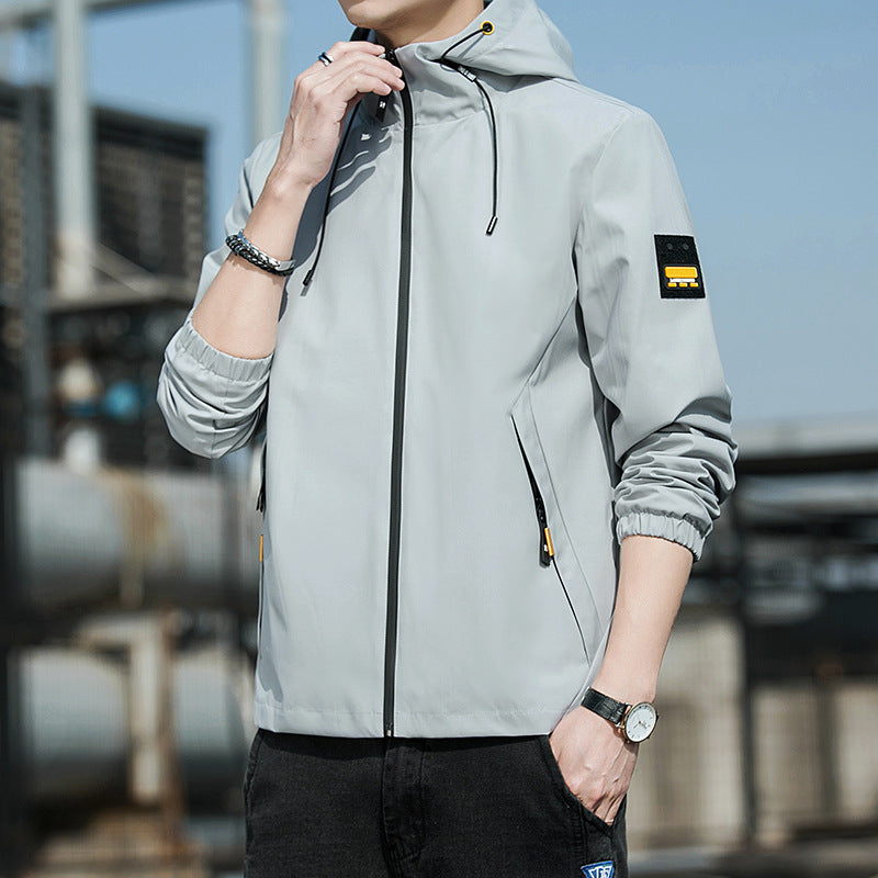 Herren sportliche Windjacke mit praktischem Reißverschluss und verstellbarer Kapuze – Taviero