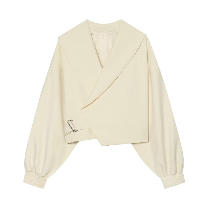Damen Kurze Wickeljacke mit weitem Schalkragen, taillierendem Schnallenband und Ballonärmeln Echo Archiv