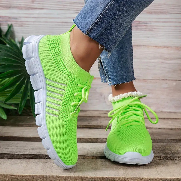 Damen Leichte Strick‑Sock‑Sneaker mit elastischem Schaft und flexibler Profilsohle Echo Archiv