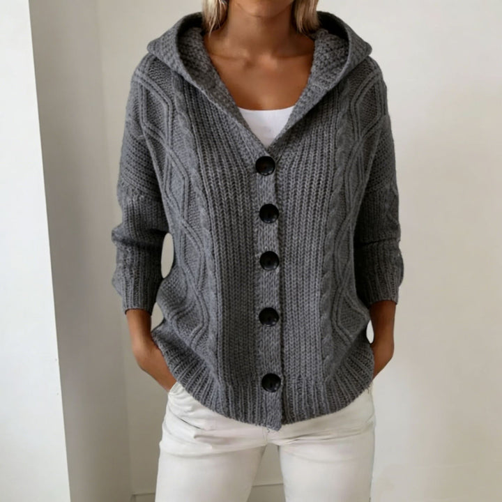 Damen Kapuzen-Cardigan aus grobem Zopfstrick mit Knopfverschluss – Veloura