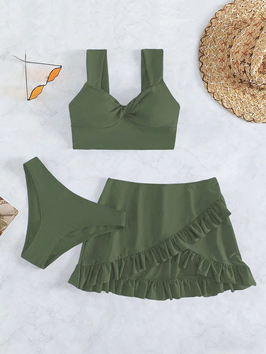 Damen Freizeit-Bikini-Set mit Wickelrock und stützenden Trägern Echo Archiv