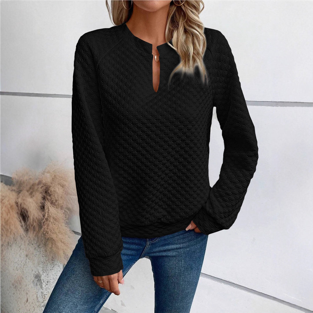 Damen Gestepptes Sweatshirt mit Schlitzkragen, Rautenstruktur und Raglanärmeln – Mavelle