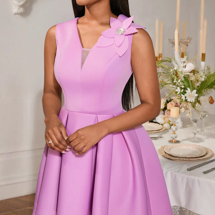 Damen festliches A-Linien Kleid mit floralem Akzent Echo Archiv