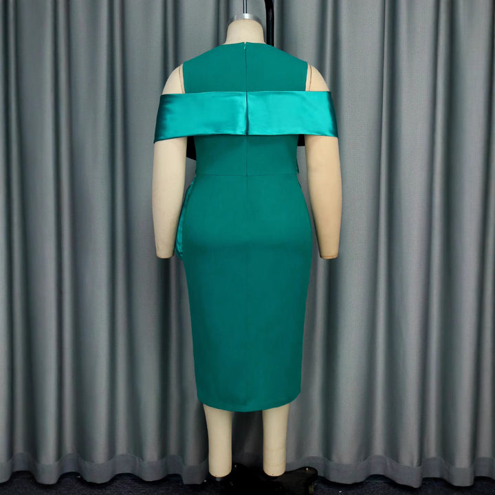 Damen Elegantes Wickelkleid mit asymmetrischem Saum und dekorativen Falten Echo Archiv