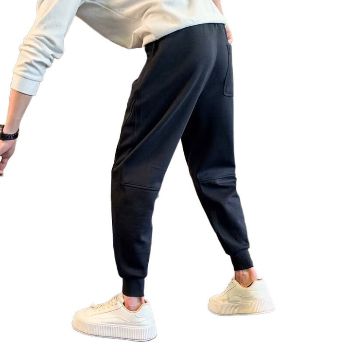 Herren Slim-Tapered Jogginghose aus Baumwollmix mit Bündchen, Tunnelzug und dezenter Logo-Applikation Echoarchiv