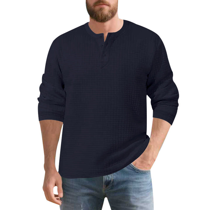 Herren stilvolles Langarm-Henley-Shirt mit strukturierter Oberfläche Echoarchiv