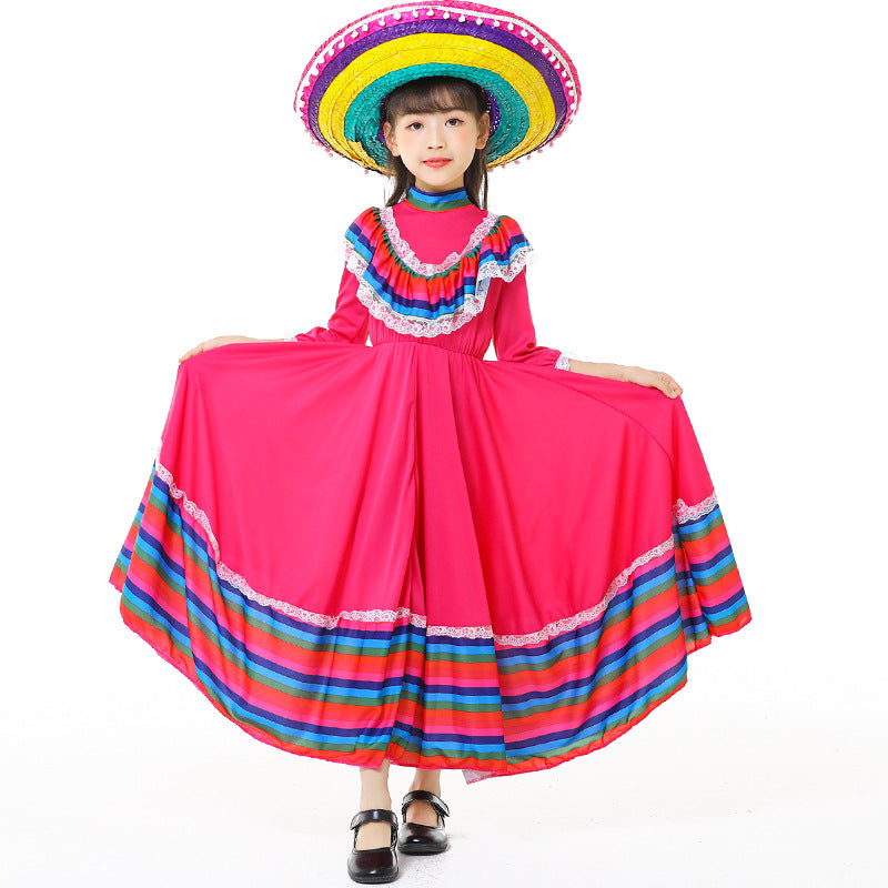 Mädchen Tracht Kleid mit buntem Saum Echo Archiv
