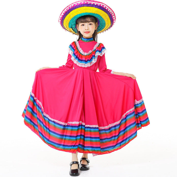 Mädchen Tracht Kleid mit buntem Saum Echo Archiv