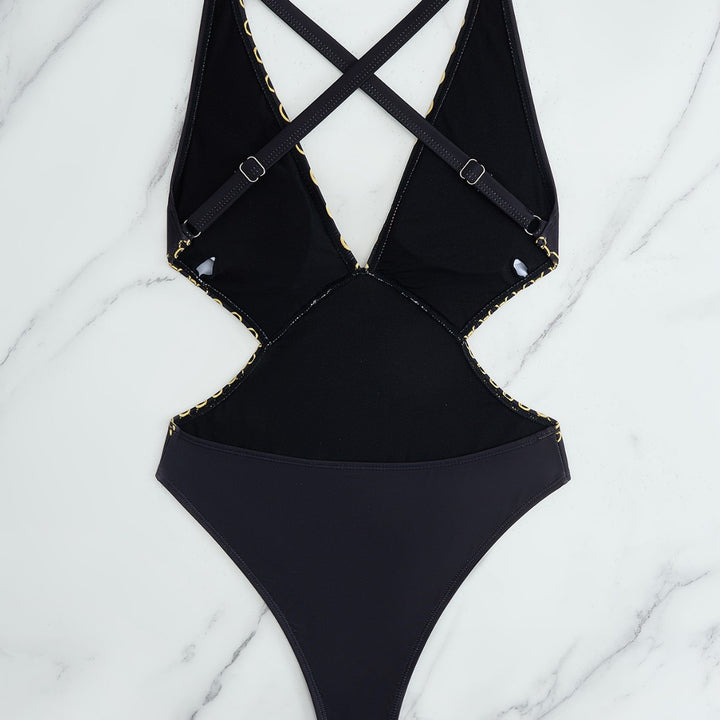 Damen Einteiler Badeanzug mit elegantem Muster und schimmernden Details Echo Archiv