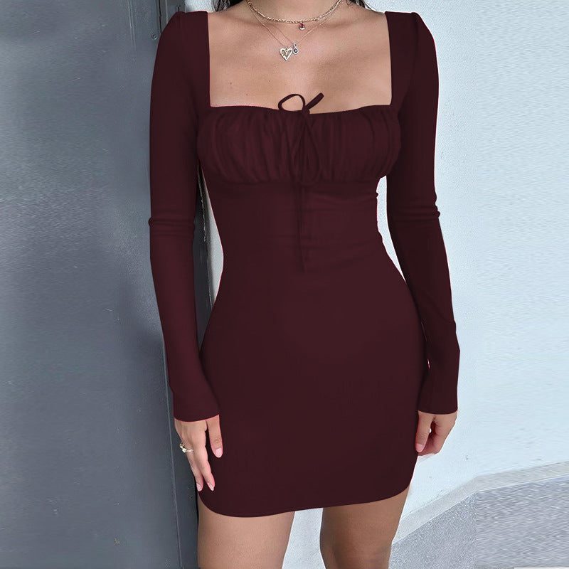 Damen figurbetontes Minikleid mit raffiniertem Ausschnitt und langen Ärmeln Echo Archiv