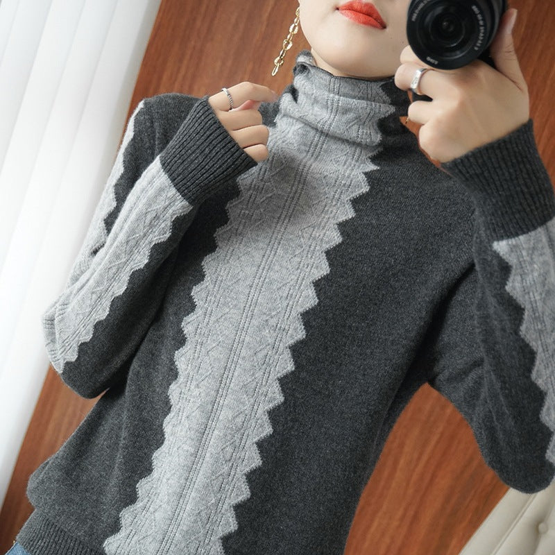 Damen Premium-Rollkragenpullover aus Feinstrick mit zentrierter Ajour‑Zopfstruktur Echoarchiv