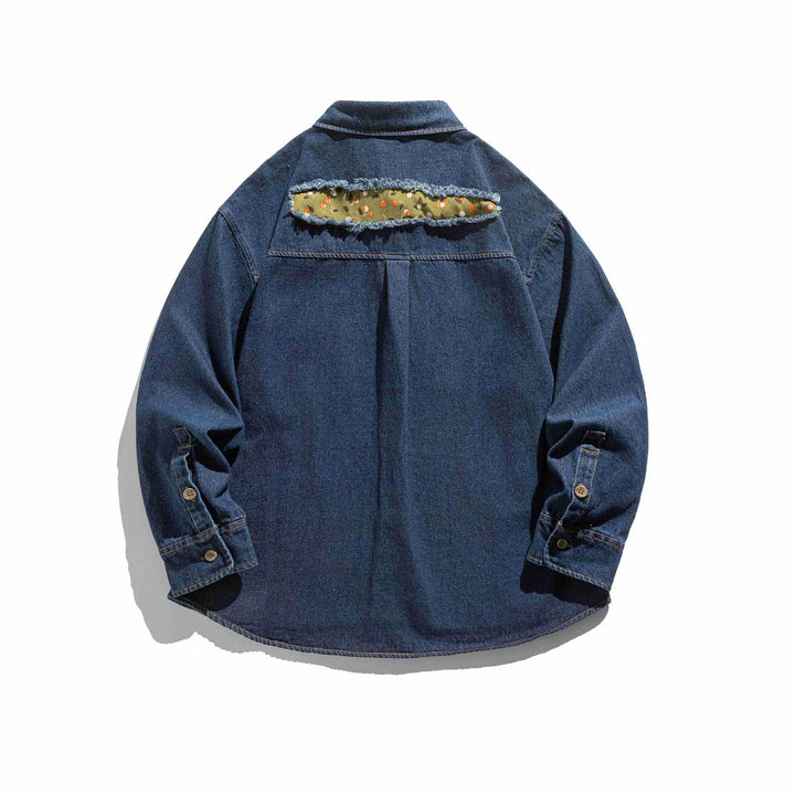 Herren Oversized Jeanshemd-Jacke mit Used-Effekten und Camouflage-Patches Echoarchiv