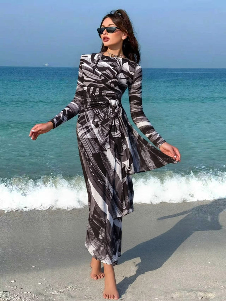 Damen Maxi-Strandkleid mit raffiniertem Wickeldesign Echo Archiv