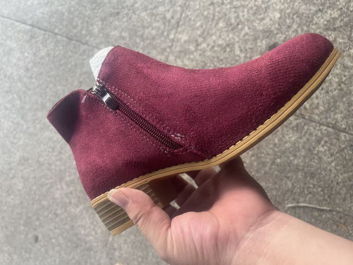 Damen Moderne Kurzschaft-Stiefelette mit sichtbarem Metallreißverschluss und niedriger Holzoptik-Blocksohle – Varelle