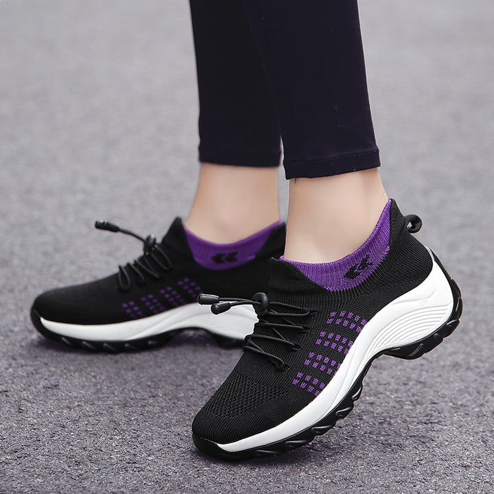 Damen Strick-Sockensneaker mit elastischem Schaft, Schnellzug und dämpfender Plateausohle Echoarchiv