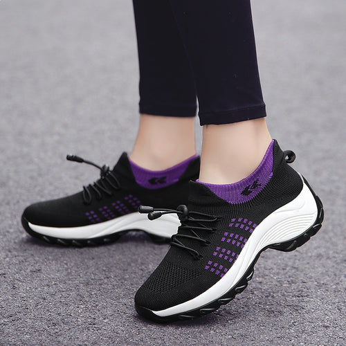Damen Strick-Sockensneaker mit elastischem Schaft, Schnellzug und dämpfender Plateausohle Echoarchiv