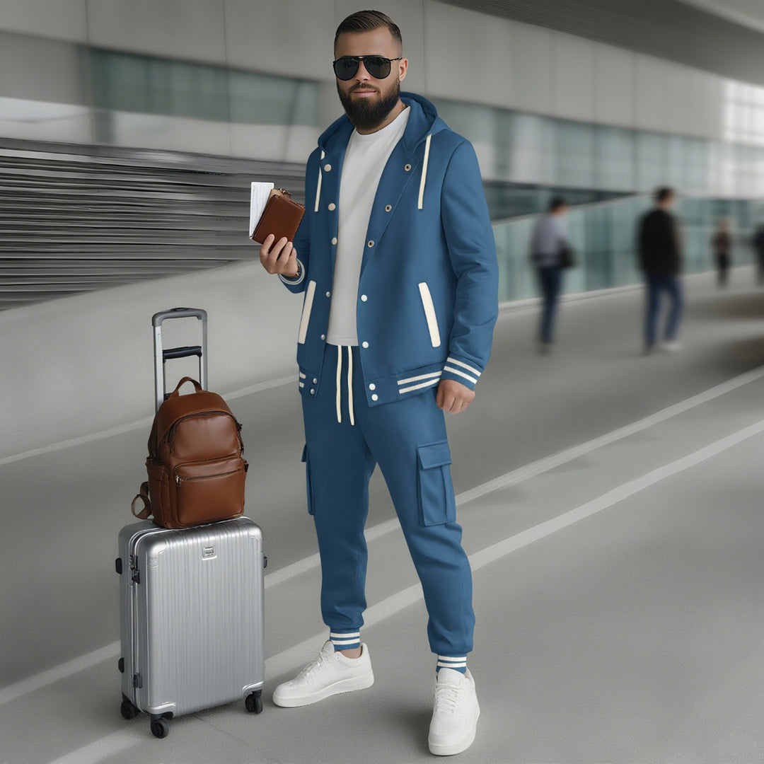 Herren sportliches Freizeit-Set mit funktionalen Taschen und Kapuze Echoarchiv