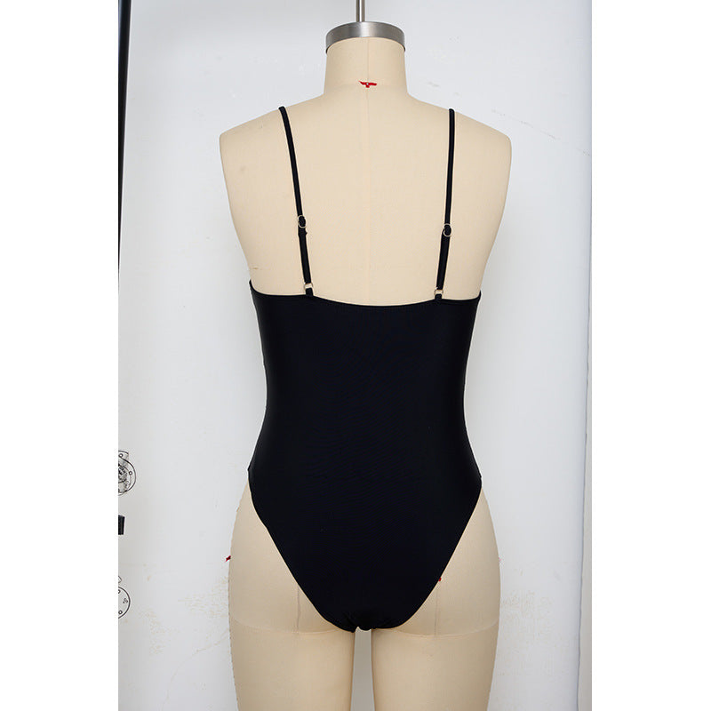 Damen Einteiler Badeanzug mit eleganten Trägern und Push-Up-Funktion Echo Archiv