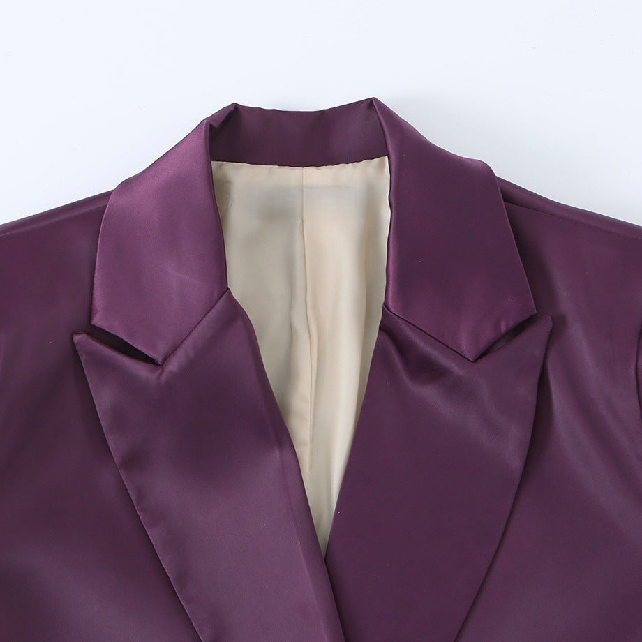 Damen Doppelreihiger Satin-Blazer mit spitzem Revers und Pattentaschen Echo Archiv