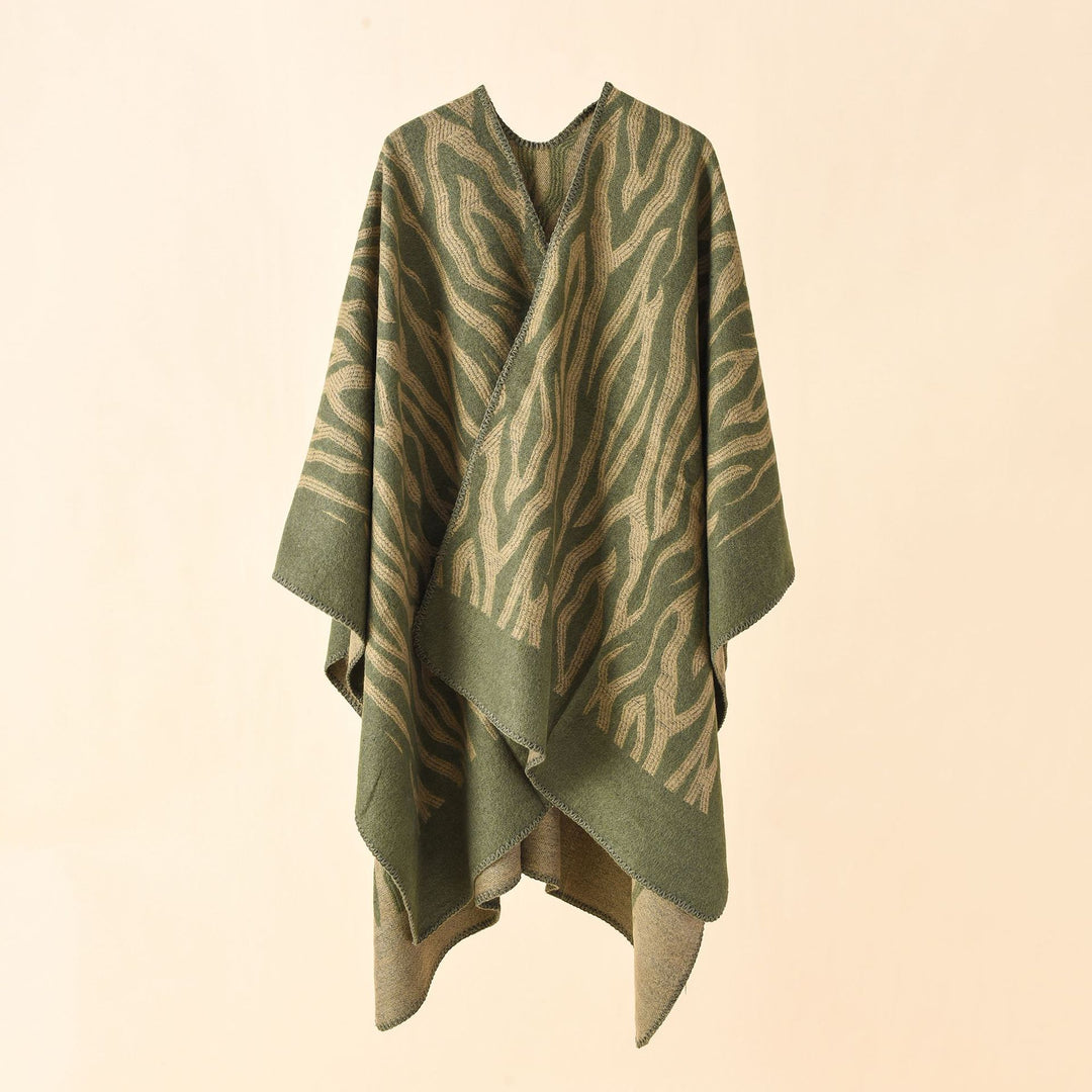 Damen Zebra‑Jacquard Poncho‑Cape im Oversize‑Kimono‑Fall aus weichem Feinstrick Echo Archiv