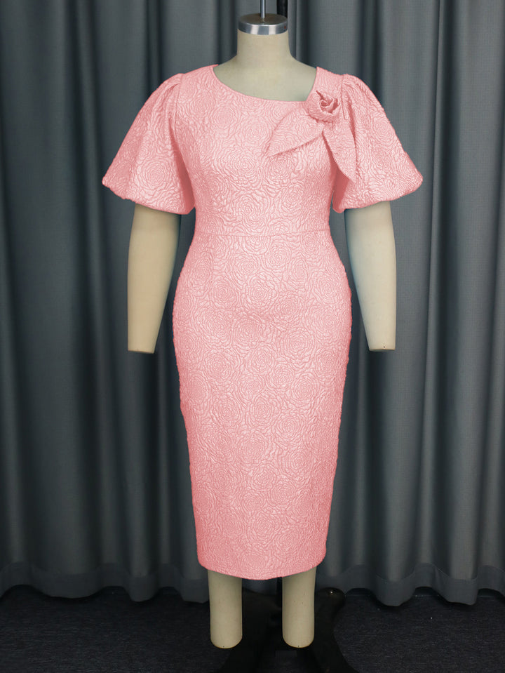 Damen elegantes Etuikleid mit fließenden Puffärmeln und Blumenapplikation Echo Archiv