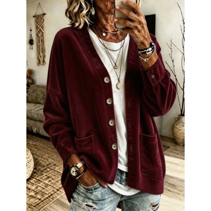Damen Oversized Cord-Cardigan mit aufgesetzten Taschen und Holzknöpfen Echo Archiv