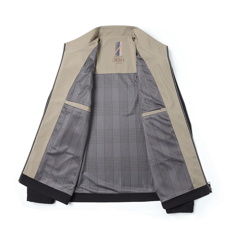 Herren nan leichte Harringtonjacke mit Stehkragen, Reißverschlusstaschen und kariertem Innenfutter Echo Archiv