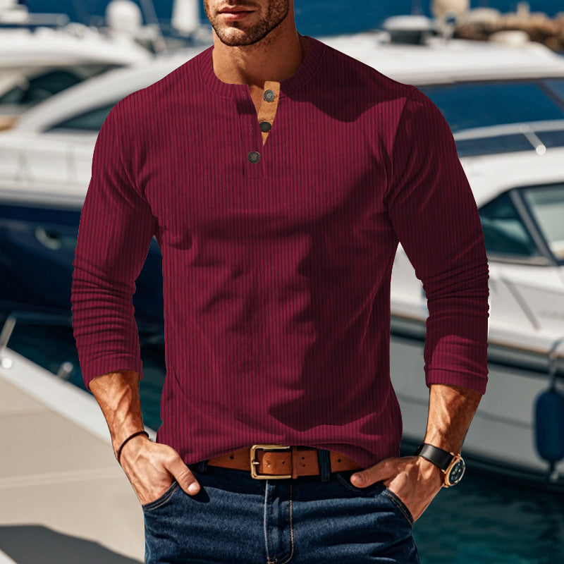 Herren Langarmshirt mit strukturiertem Design und praktischen Knöpfen Echoarchiv