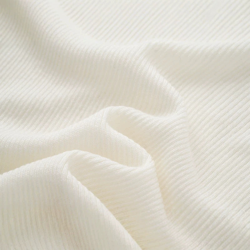 Damen Feinstrick-Top mit V-Ausschnitt, Twist-Detail und figurbetonter Passform Echo Archiv