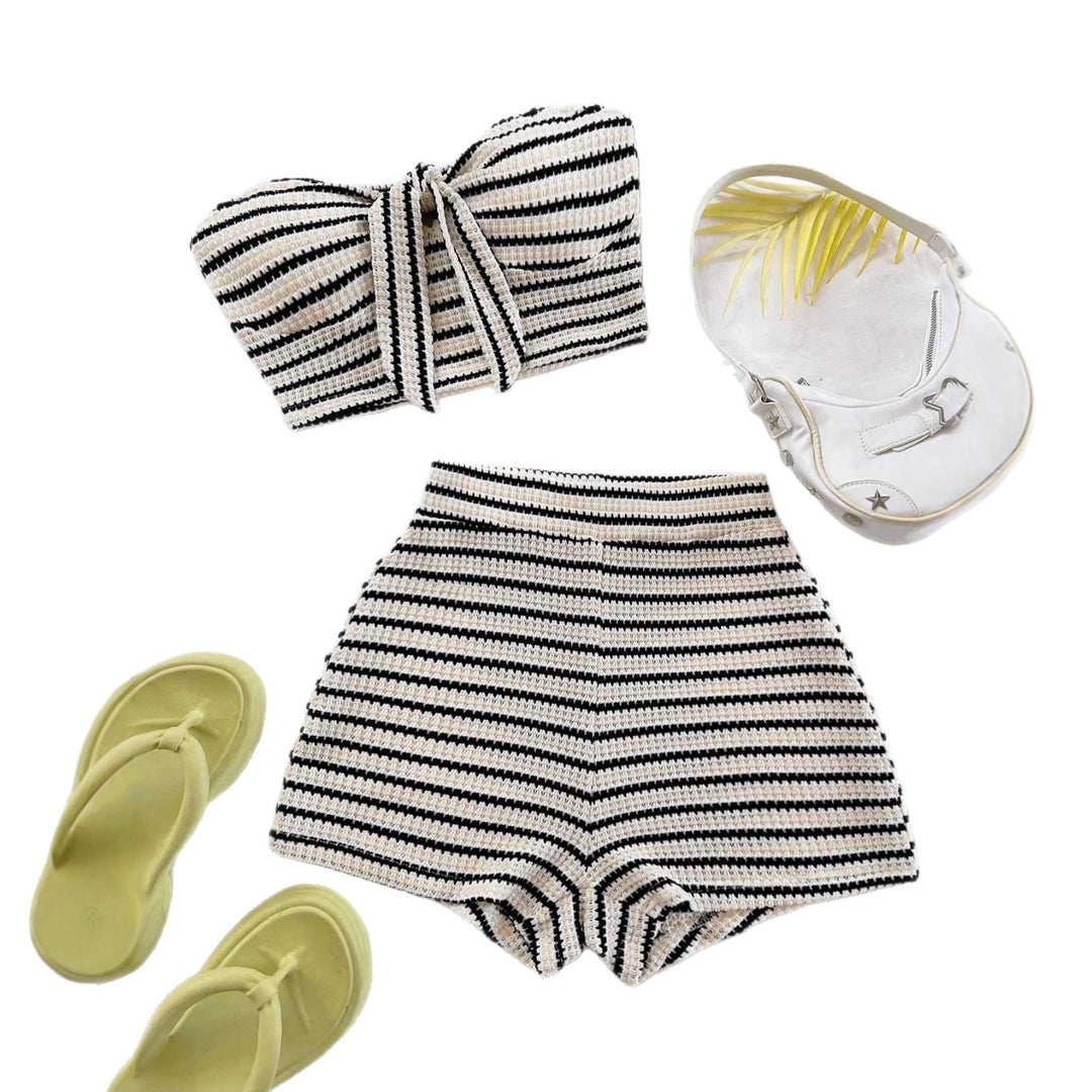 Damen Bandeau-Top und Short-Set mit maritimem Streifenmuster Echo Archiv