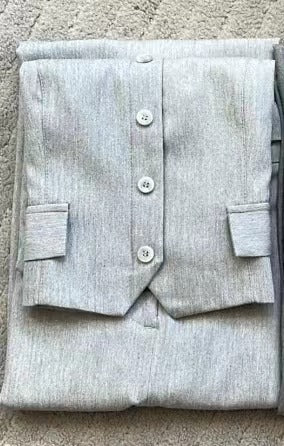 Damen nan elegantes Leinenmix-Zweiteiler-Set mit tailliertem Haltertop, Knopfdetail und hochgeschnittenem Maxirock Echo Archiv