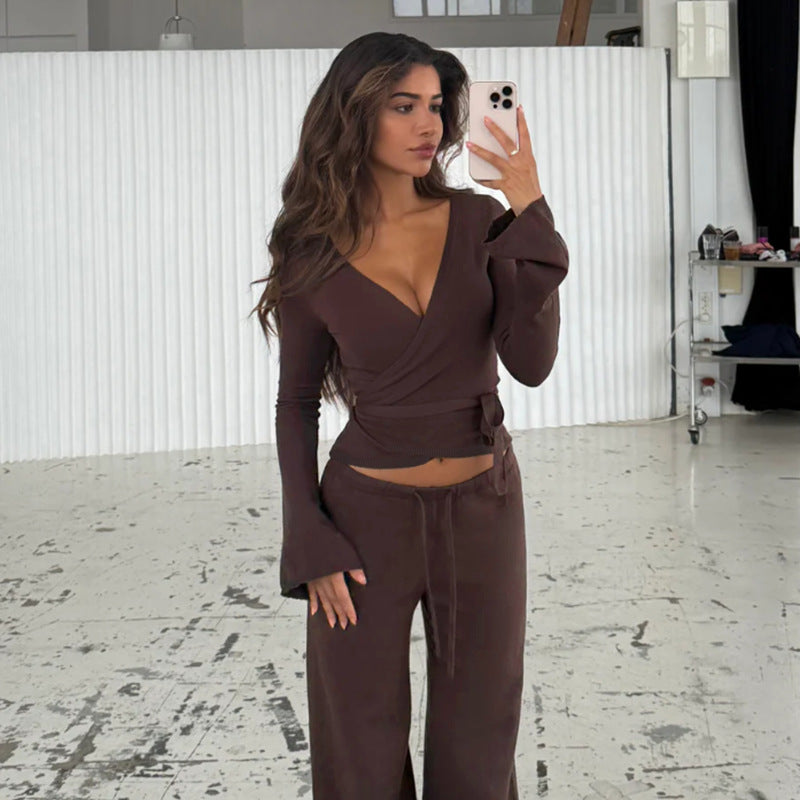 Damen lockerer Jumpsuit mit Wickeldesign und langen Ärmeln Echo Archiv