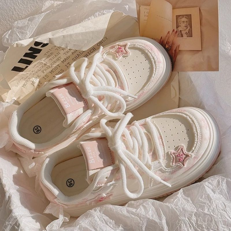 Damen Modische Sneakers mit Sternen-Applikationen Echo Archiv