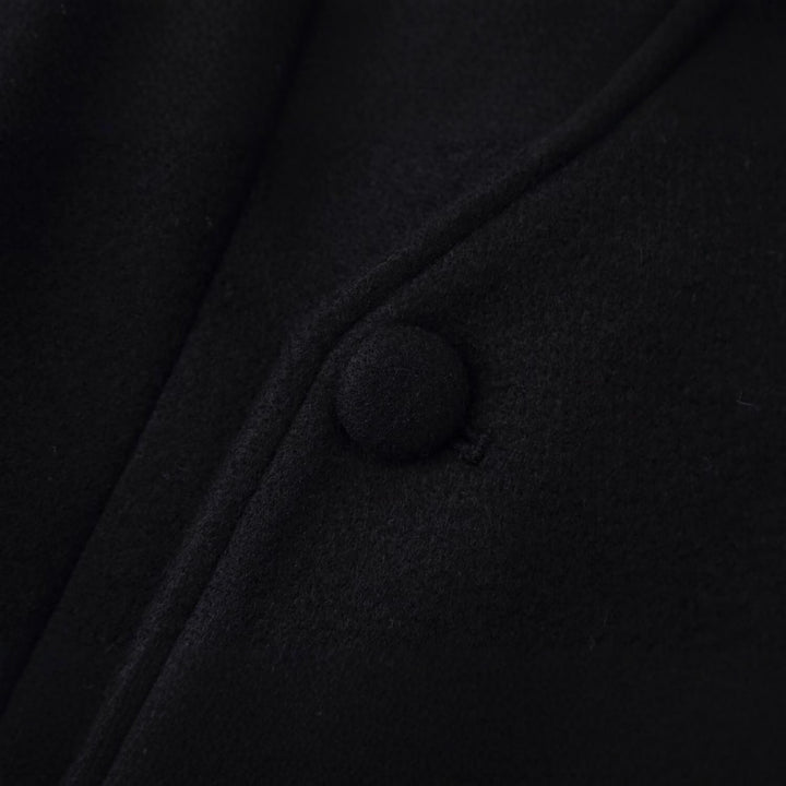 Damen Langer minimalistischer Mantel mit verdeckter Knopfleiste und aufgesetzten Taschen Echo Archiv