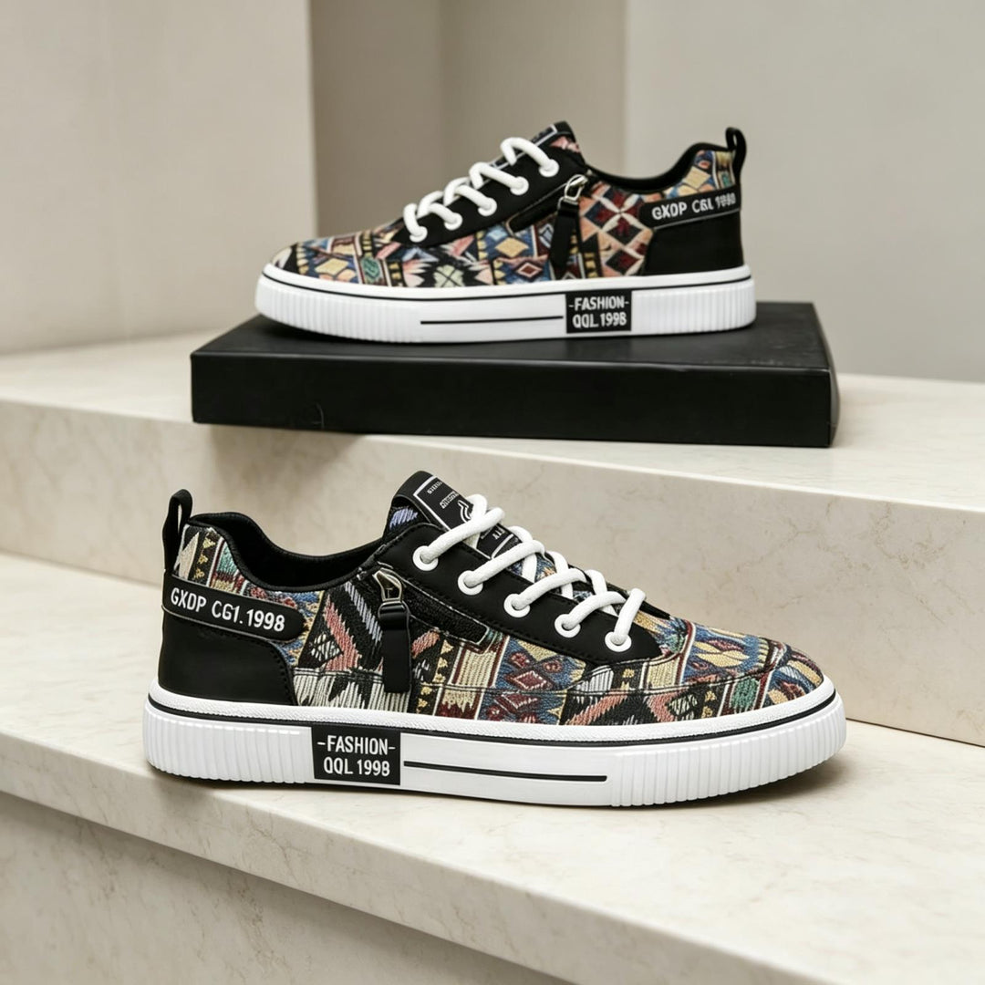 Unisex Freizeit-Sneaker mit modischem Ethno-Muster Echoarchiv