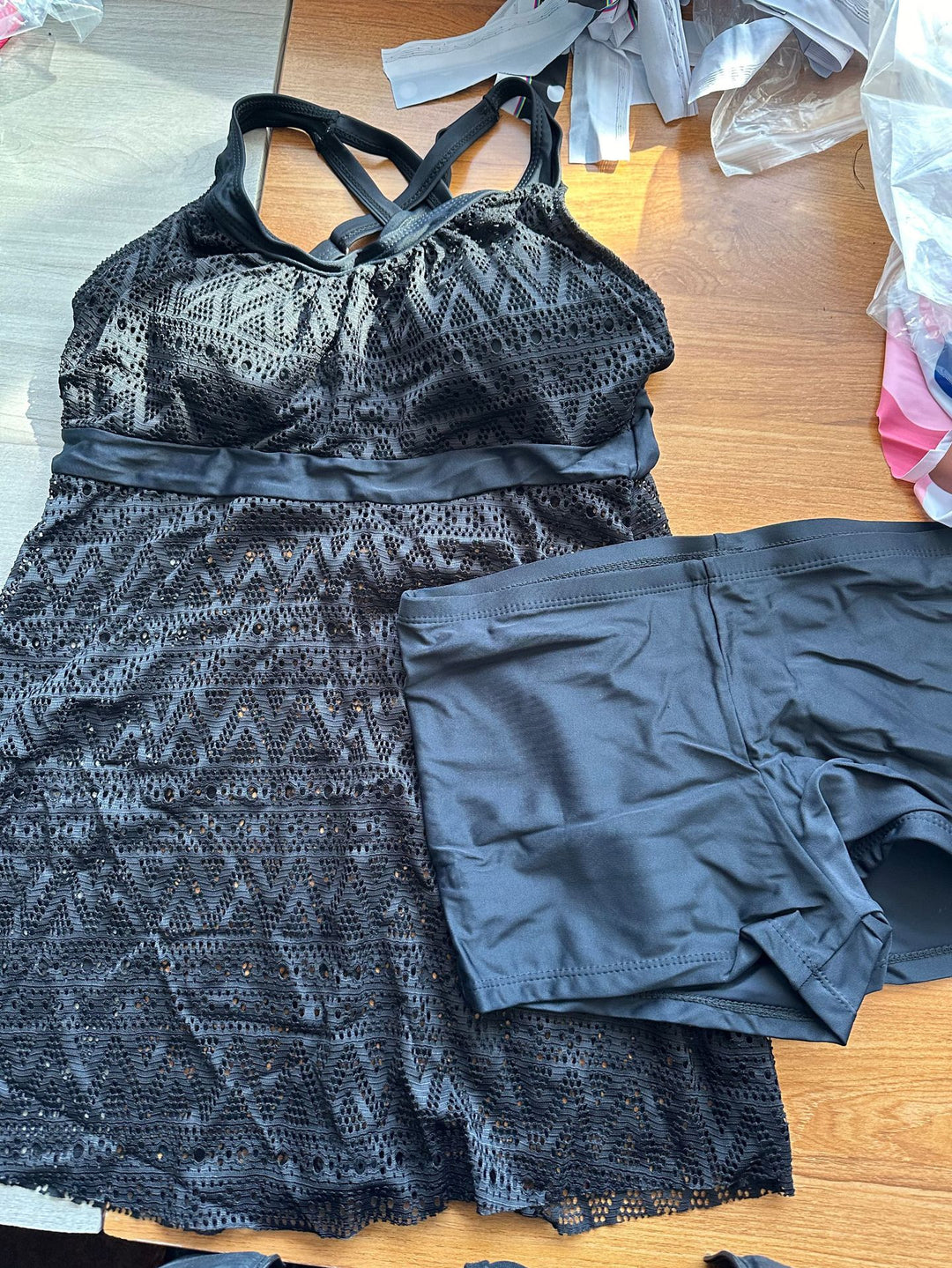 Damen Sportdress mit atmungsaktiven Materialien Echo Archiv