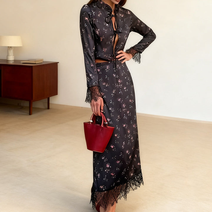 Damen Elegantes Maxikleid mit Spitzenbesatz und floralem Design Echo Archiv
