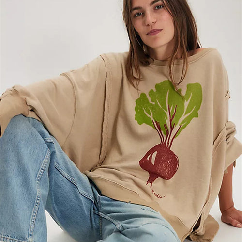 Damen oversized Sweatshirt mit Rüben-Print, ausgefransten Nahtakzenten und Daumenlochärmeln – Avérine