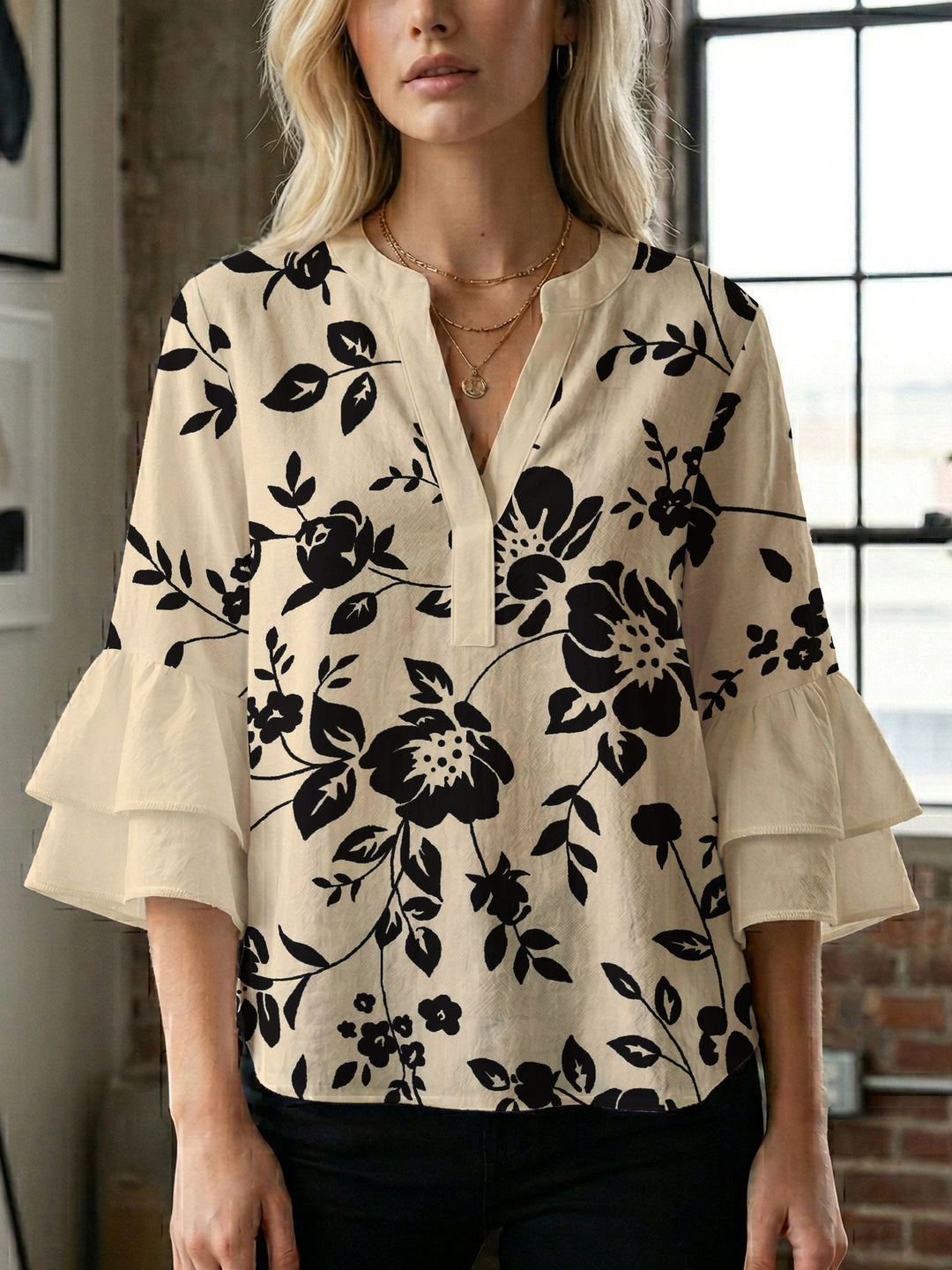 Damen lässige Bluse mit Volantärmeln und botanischem Druck Echo Archiv