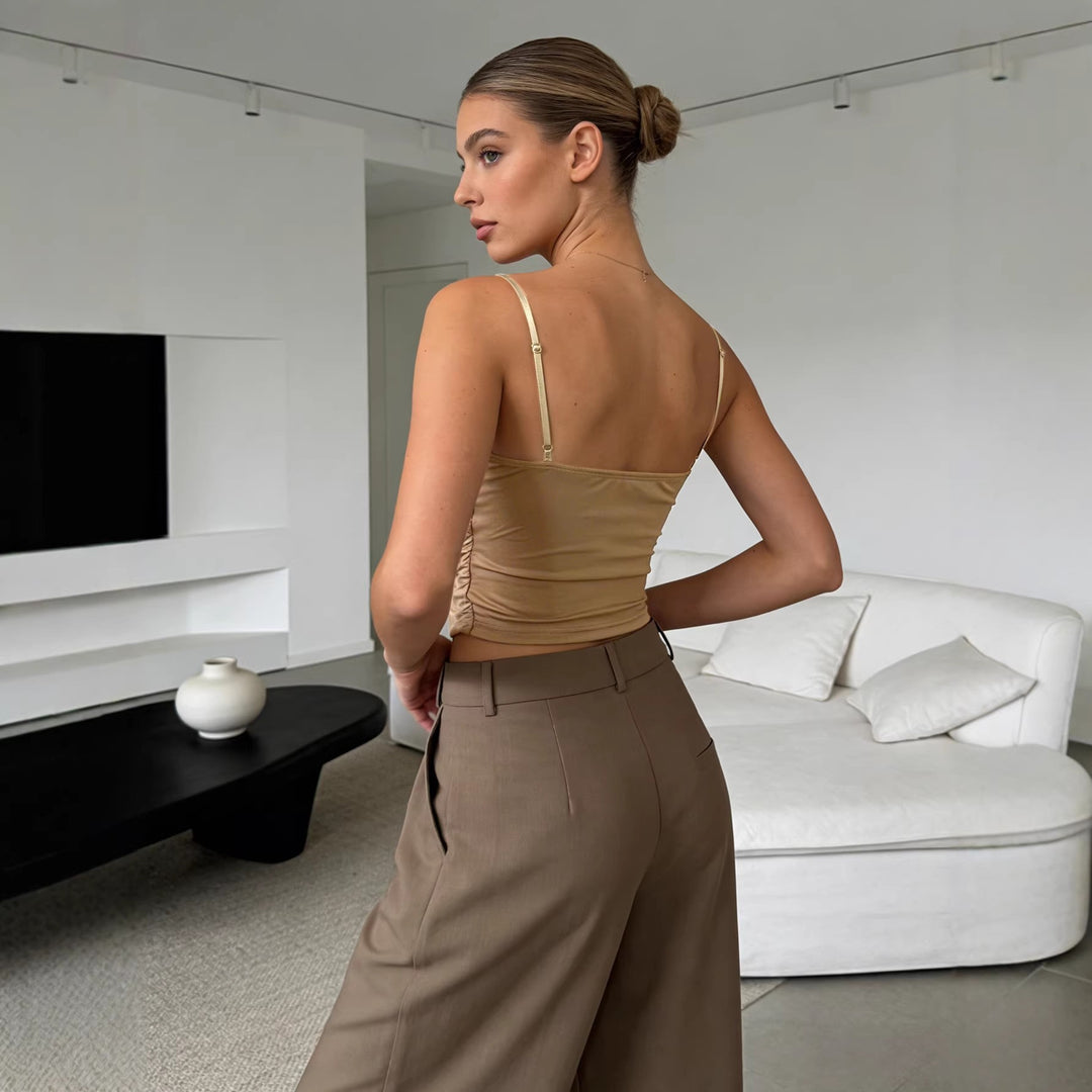 Damen Trendy Drapiertes Oberteil mit feiner Goldapplikation Echo Archiv