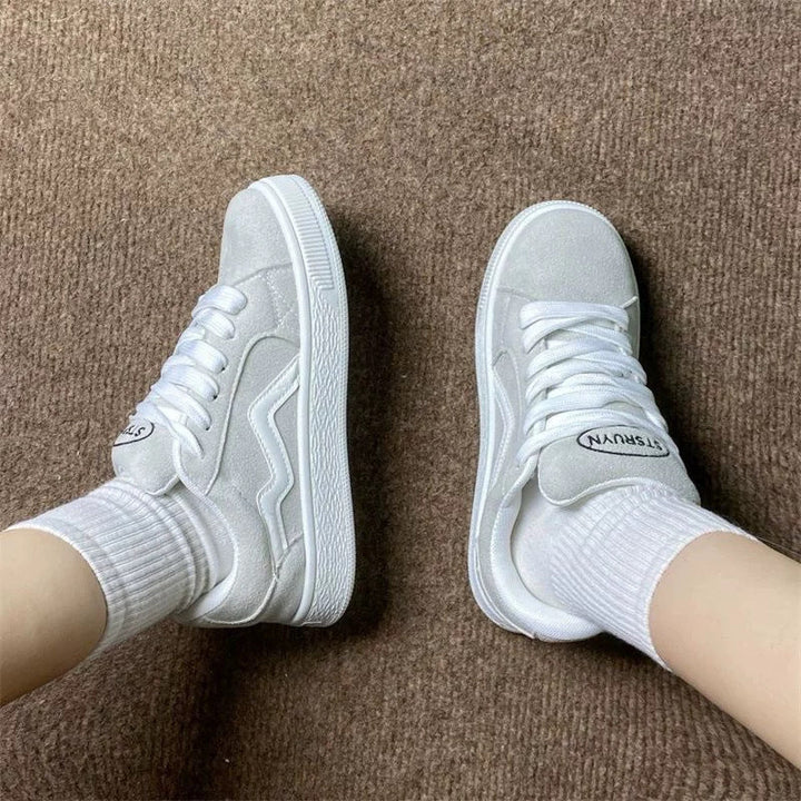 Damen modische Sneaker mit komfortabler Dämpfung und atmungsaktivem Obermaterial Echo Archiv