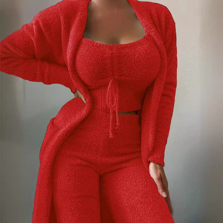 Damen nan luxuriöses Teddy-Fleece Lounge-Set mit Longcardigan, gerafftem Cropped-Bustier und Highwaist-Hose Echo Archiv